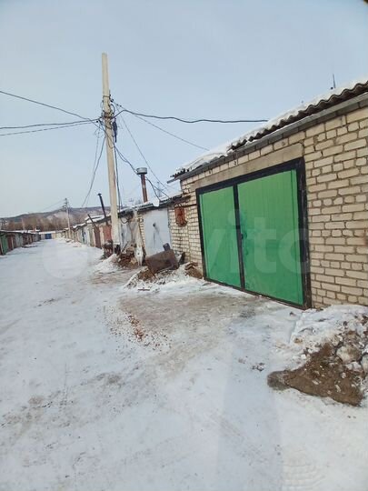 Гараж, > 30 м²