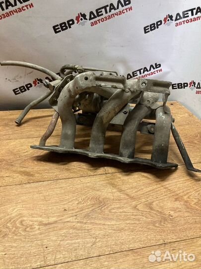 Коллектор впускной Lancer 9 1 6