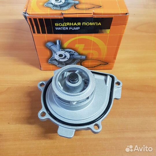 Насос водяной Opel Astra H/J, Chevrolet Cruze