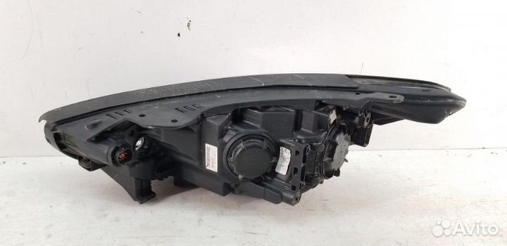 Фара правая Hyundai Santa Fe 3 2012