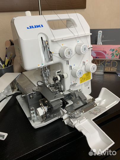 Оверлок juki mo 654 den
