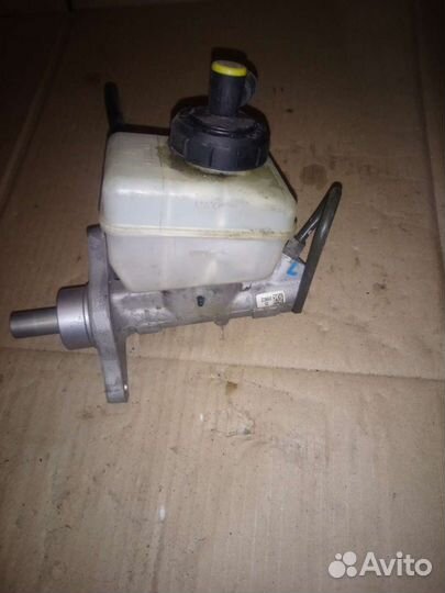 Тормозной цилиндр Nissan Terrano 3