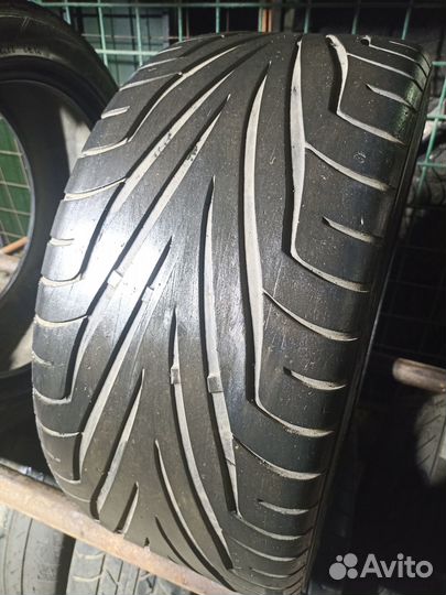Maxxis MA-Z1 Victra 245/40 R17