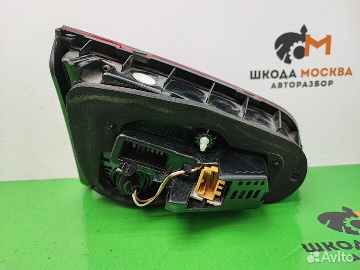 Фонарь задний правый Volkswagen Golf 7