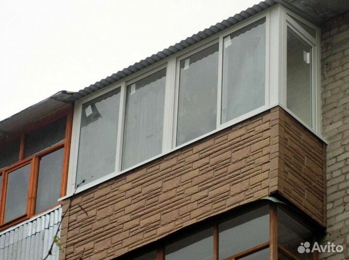 Пластиковый балкон с установкой