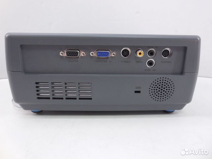 Проектор Toshiba TDP-S8 DLP