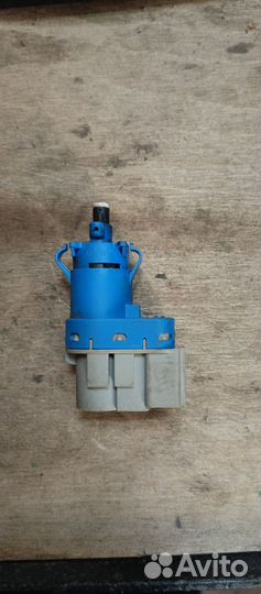 Датчик включения стопсигнала Ford Focus 3