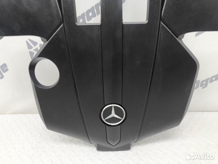 Крышка двигателя передняя Mercedes-Benz S-Class
