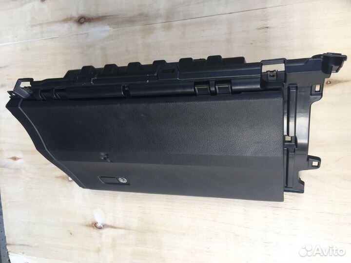 Бардачок Lexus RX450h