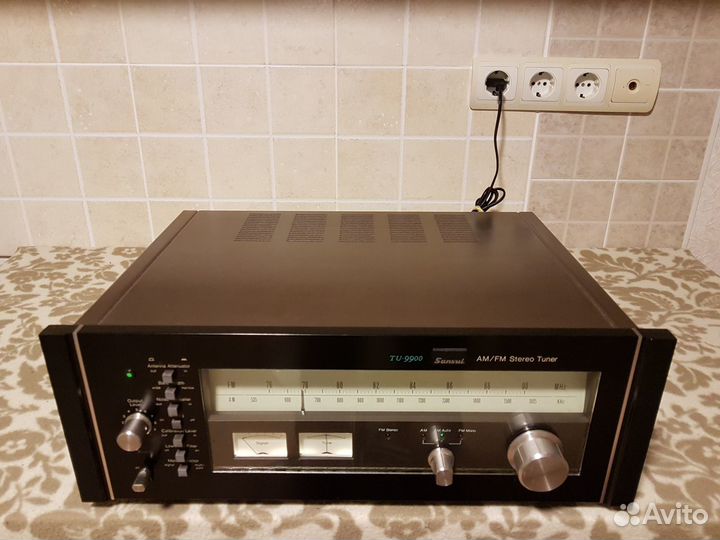 Тюнер Sansui TU- 9900 Япония
