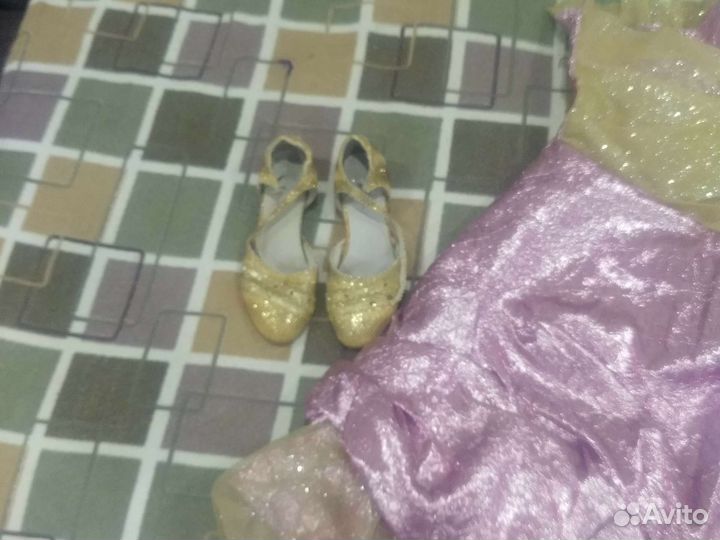 Платье для девочки нарядное