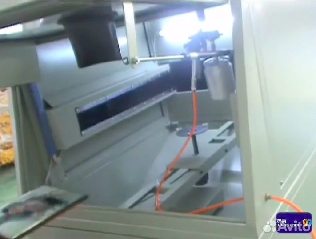 Покраска уф Crystal machine для нанесения уф лака