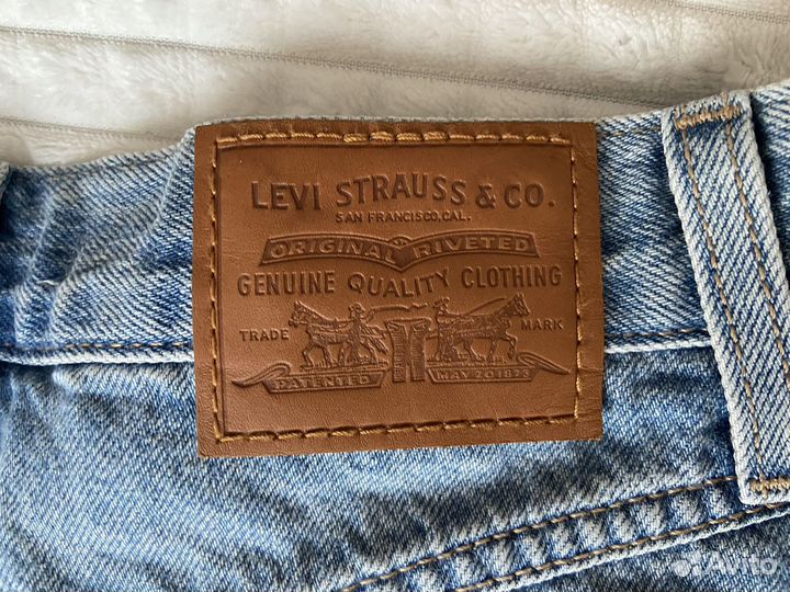 Джинсовые шорты