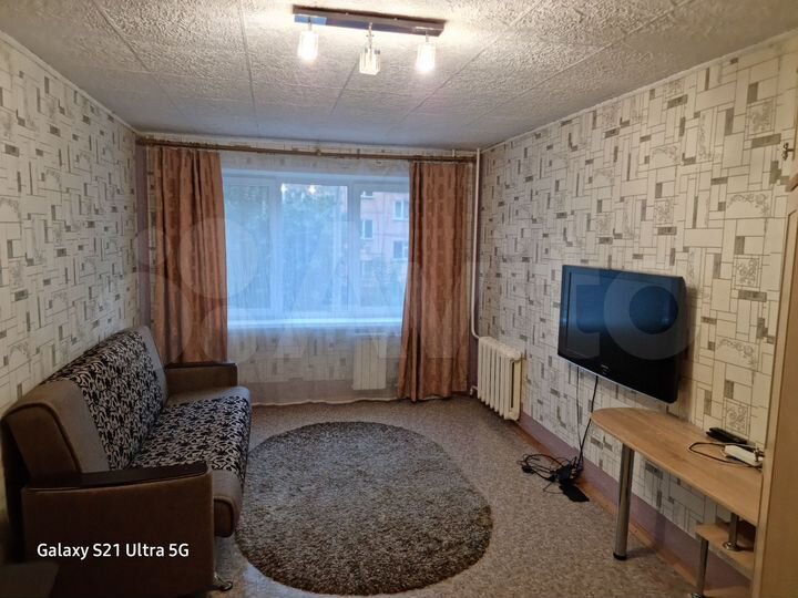 Комната 18 м² в 5-к., 2/5 эт.