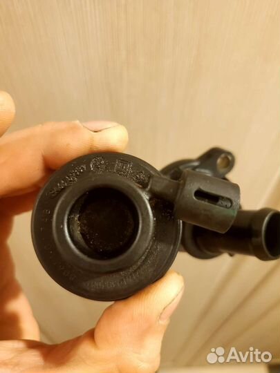 Клапан системы охлаждения 059121737