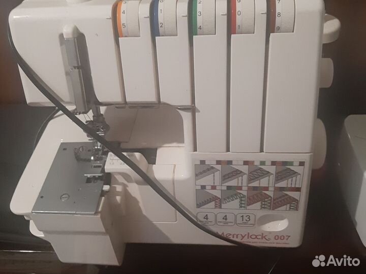 Коверлок merrylock 007