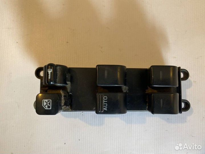 Блок управления стеклоподъемниками Nissan Maxima