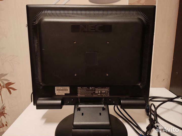 Монитор NEC MultiSync lcd195vxm+