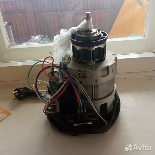 Электродвигатель соковыжималки bork s 611
