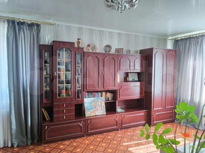 2-к. квартира, 47 м², 1/5 эт.