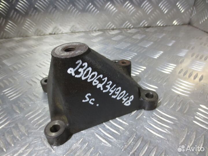 Кронштейн тнвд Scania 1351473