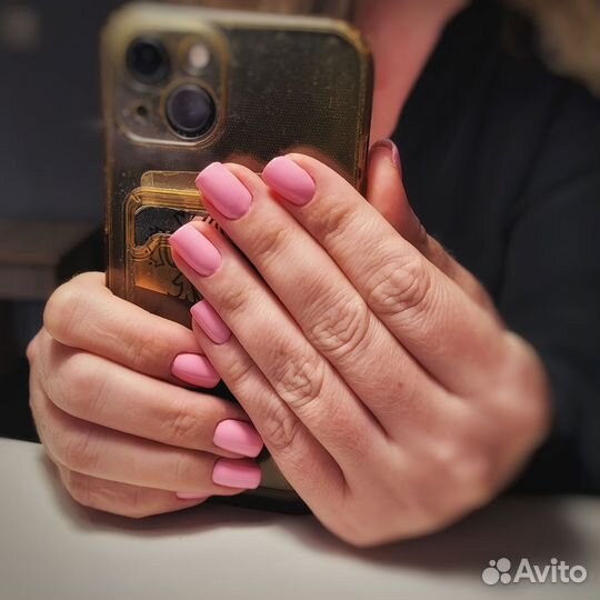 Маникюр с покрытием гель лаком, педикюр