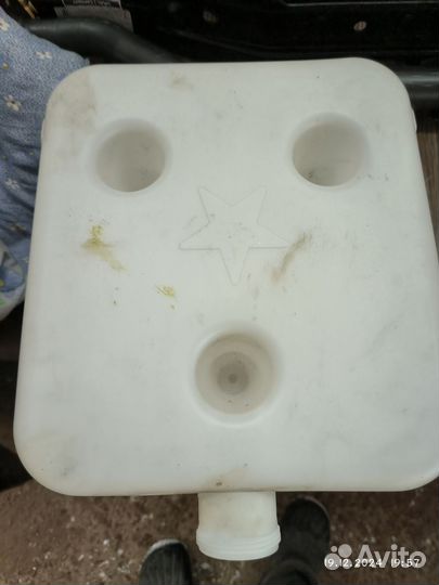 Бак для автономного отопителя 10 литров