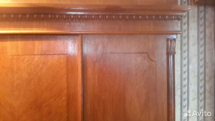 Шкаф платяной СССР 50х годов (дубовый)