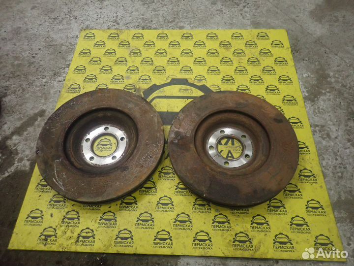 Диск тормозной передний Jaguar XJ 2009)