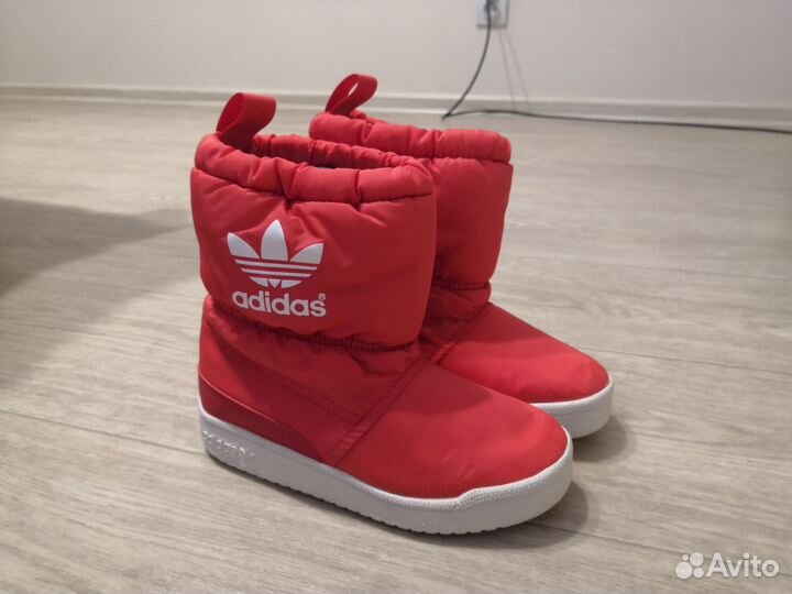 Дутики Adidas новые