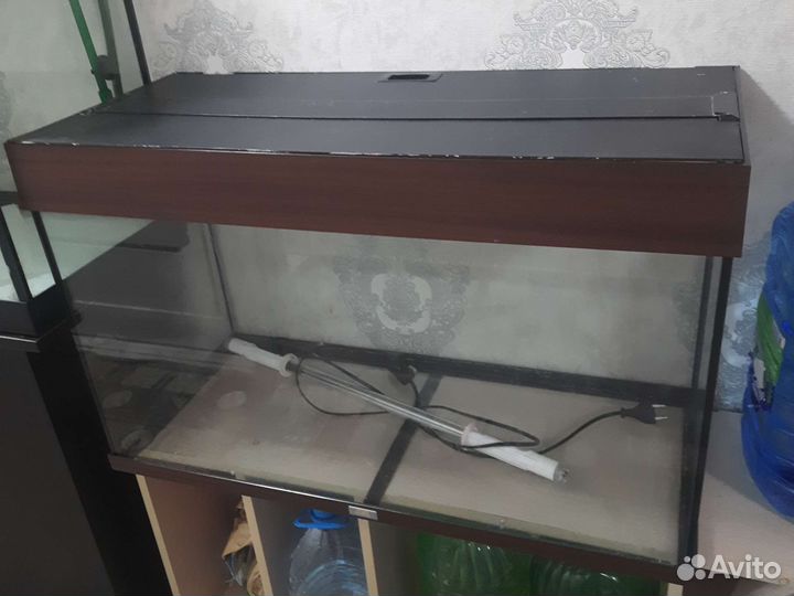 Аквариум с тумбой и без бу