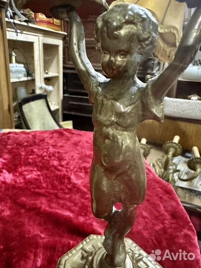 Старинные бронзовые подсвечники, Европа