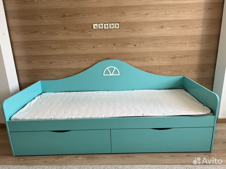 Кровать детская