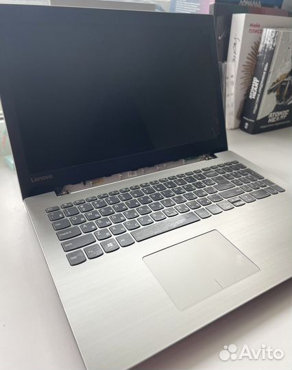 Ноутбук Lenovo