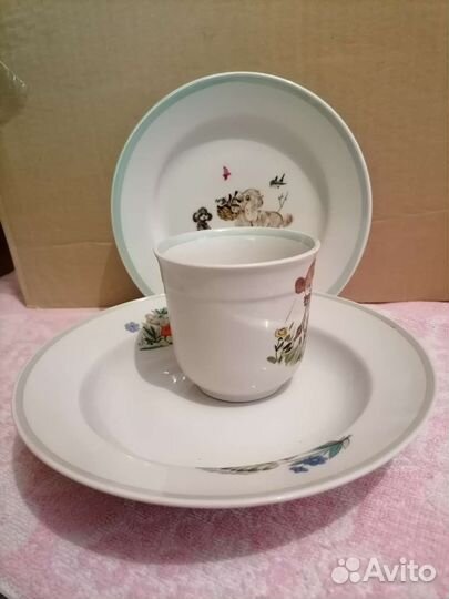 Набор детской фарфоровой посуды