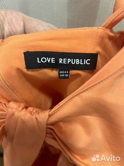 Платье love republic 44 миди оранжевое