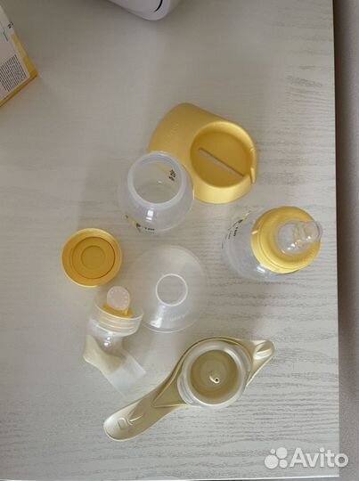 Молокоотсос medela ручной