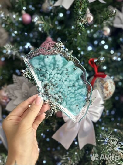 Блюдо из эпоксидной смолы