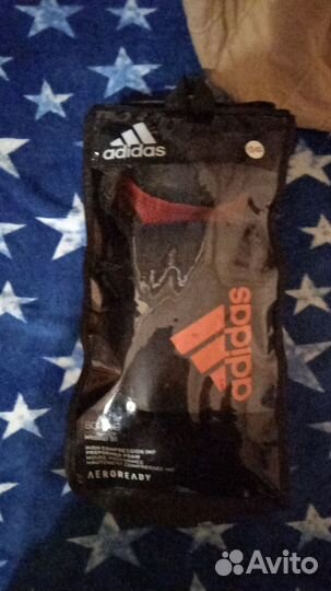 Новые боксёрские перчатки adidas hybrid 80 (10 oz)