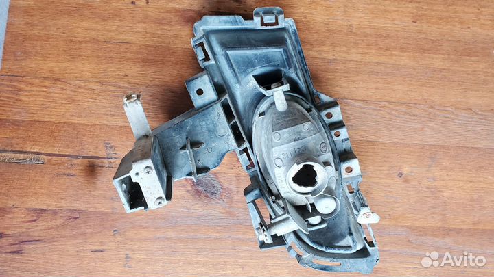 Туманки на mazda 3