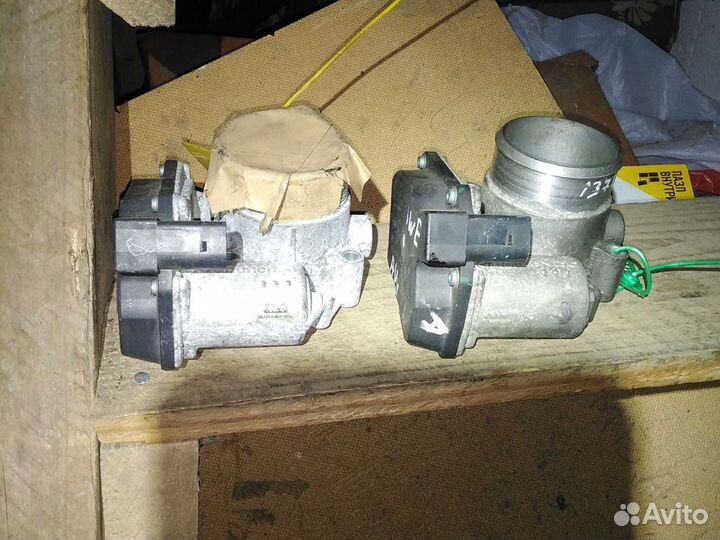 Дроссельная заслонка Audi A4 8e B7 2.0 Turbo