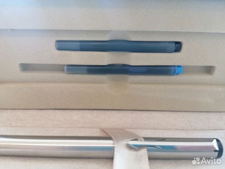 Перьевая ручка parker