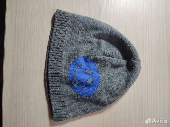 Шапки и варежки на мальчика, пакетом