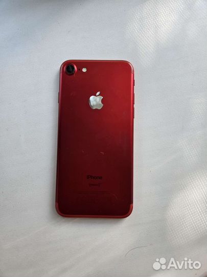 Телефон iPhone 7