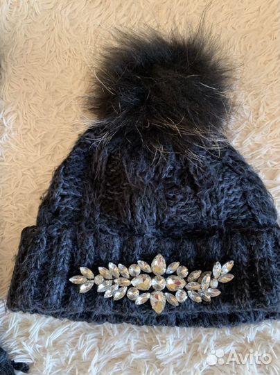 Продам шапку вязаную с шарфиком