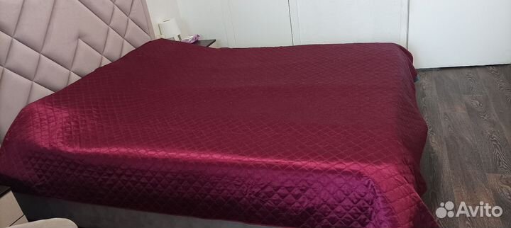 Покрывало стёганое на кровать