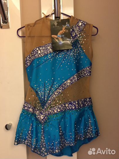 Платье для выступления по художественной гимнастик