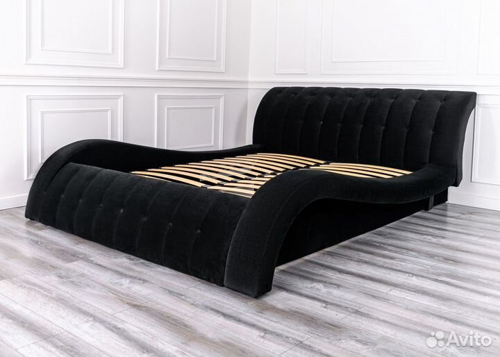Кровать двухспальная 200х200 черный велюр