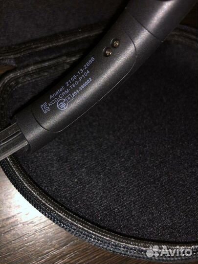 Наушники Mercedes