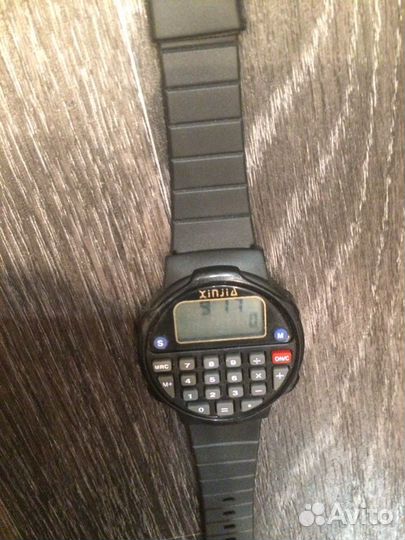 Часы с калькулятором